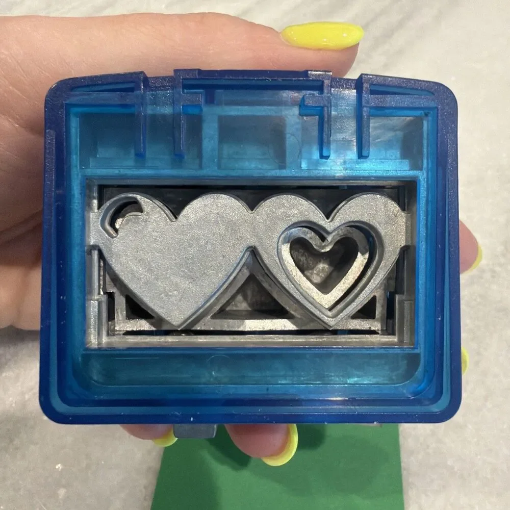 Creative Memories Double Heart Chain Border Maker Cartridge Punch Retired Rare